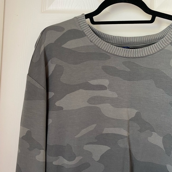 Splendid Camo Pullover Top - Picture 3 of 4